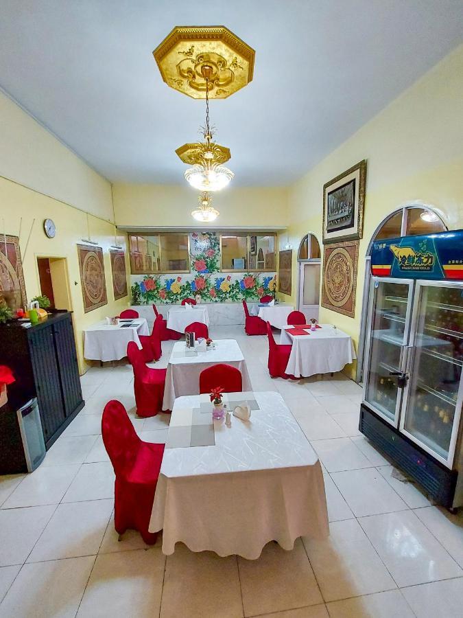 Hotel Relax Kinshasa Buitenkant foto
