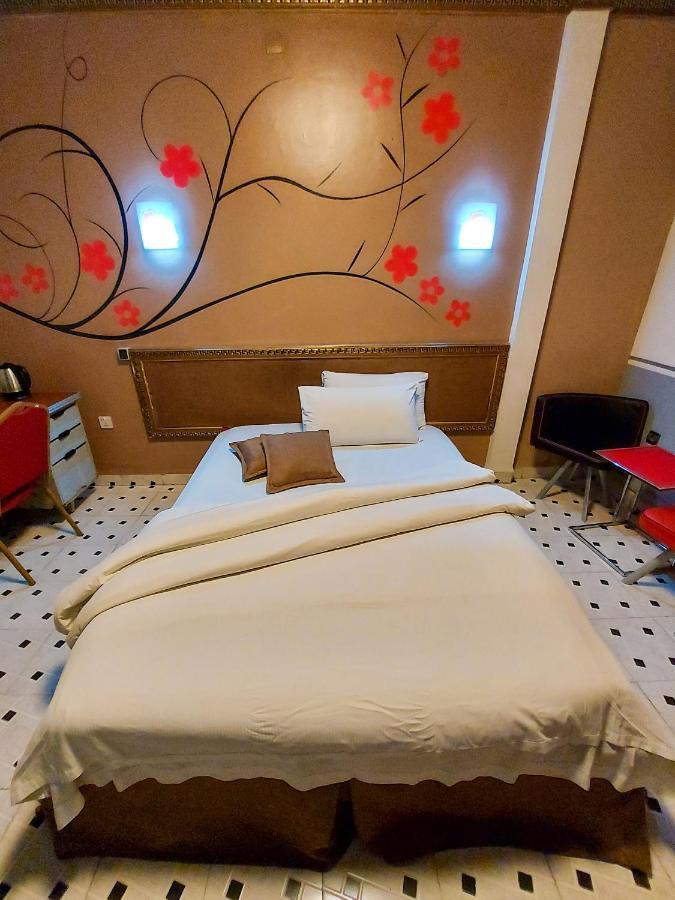 Hotel Relax Kinshasa Buitenkant foto