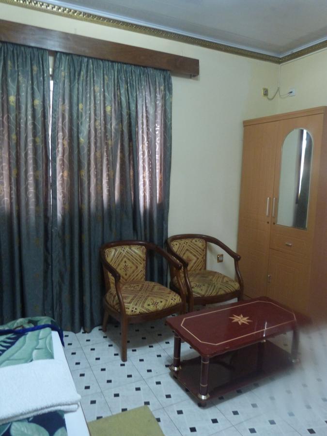 Hotel Relax Kinshasa Buitenkant foto